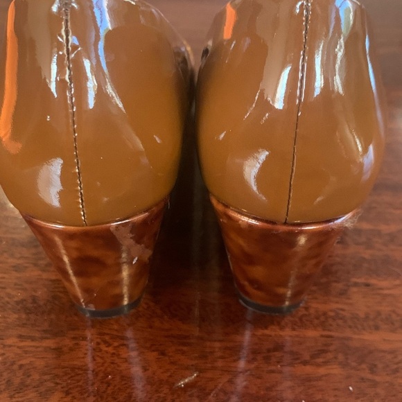 Paolo Patent Brown Block Heels 6 - Picture 5 of 7